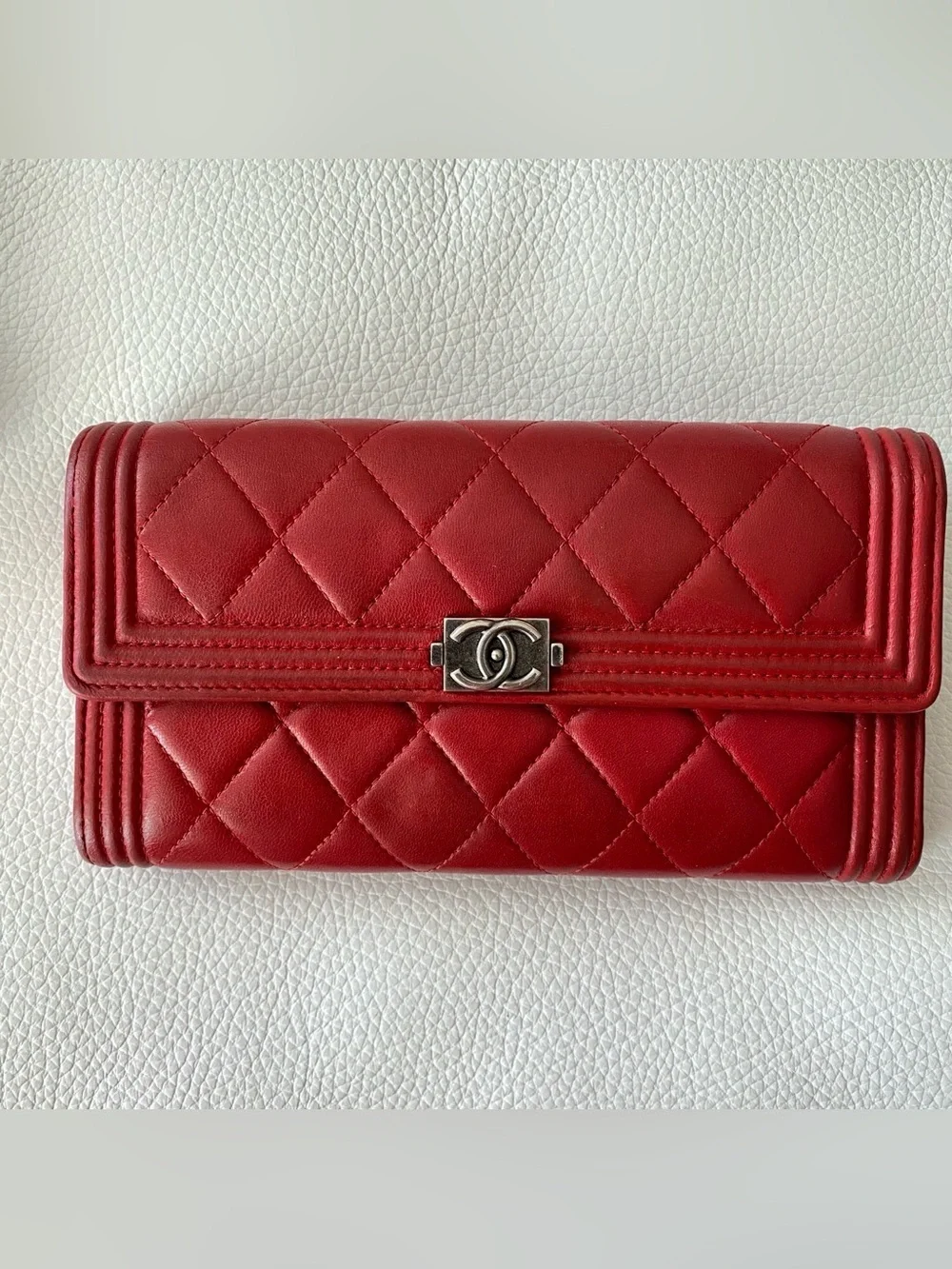 Chanel Red Boy Continental Waller in Quilted Lambskin Leather - GUC